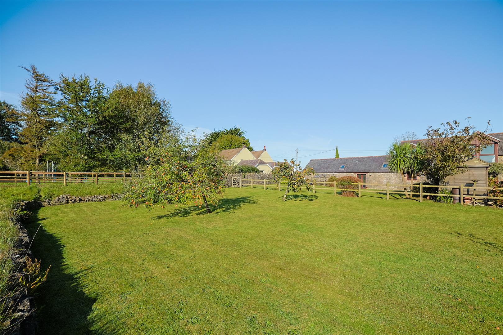 1 Little Highway Mews, Pennard Road, Pennard, Swansea, SA3 2AD